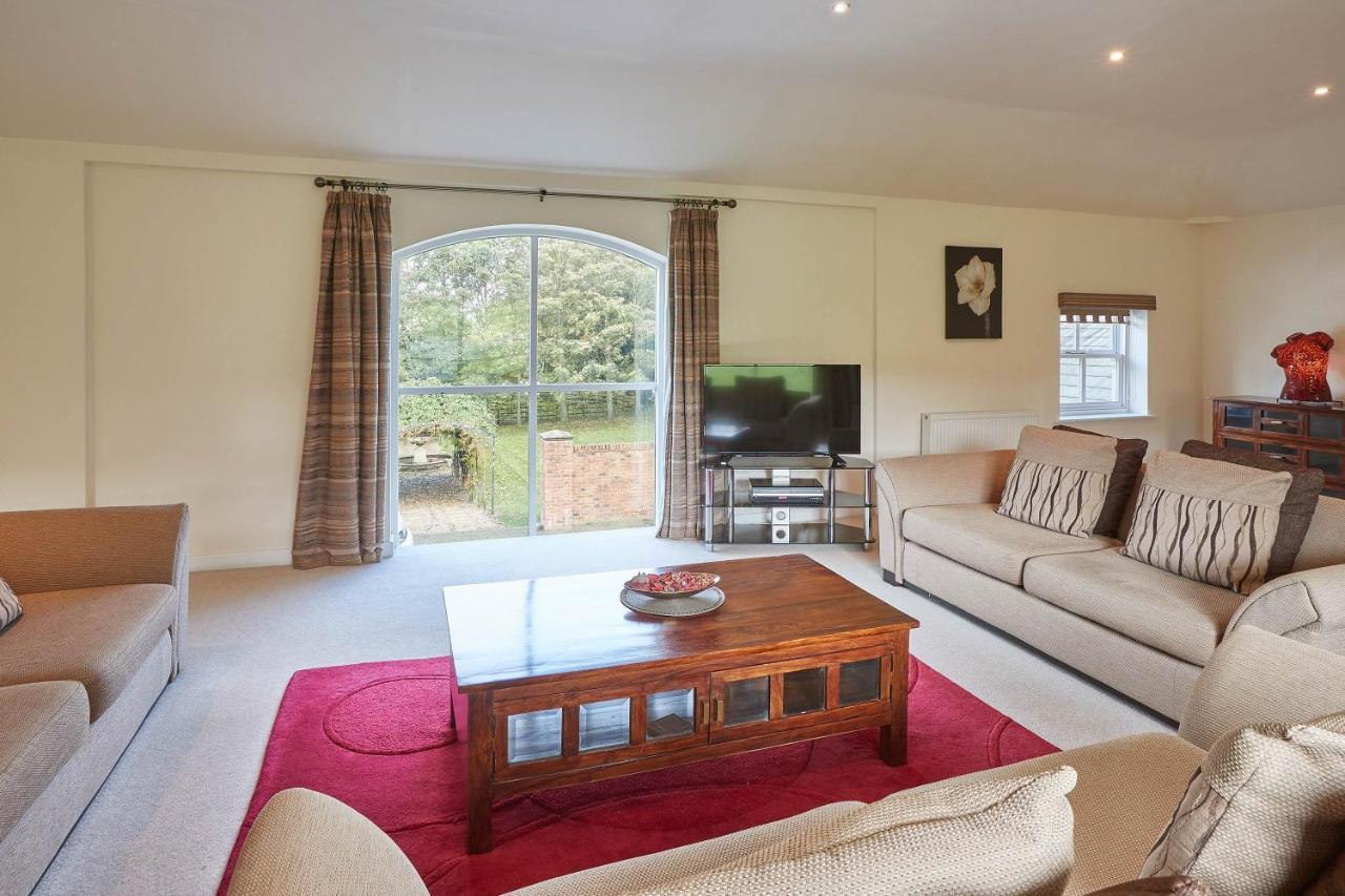 Host & Stay - Folkton Cottages Scarborough Eksteriør bilde